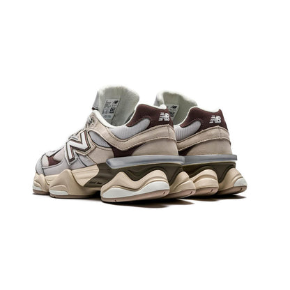 NB 9060 "Grey Matter/Timberwolf"